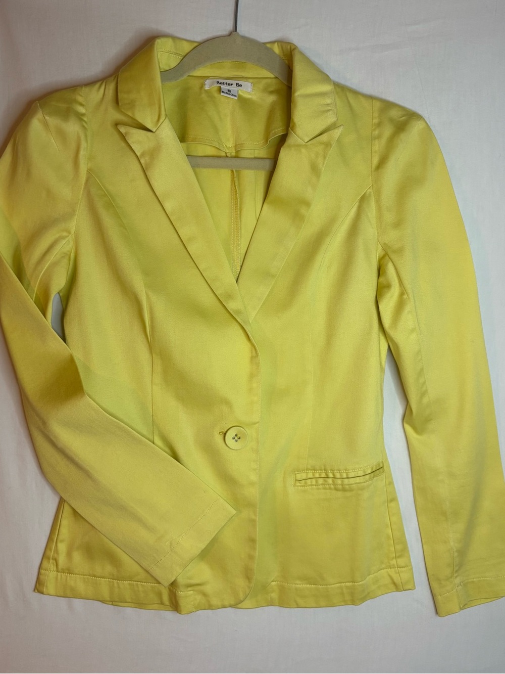 Better Be Bright Single-Button Blazer with front pockets